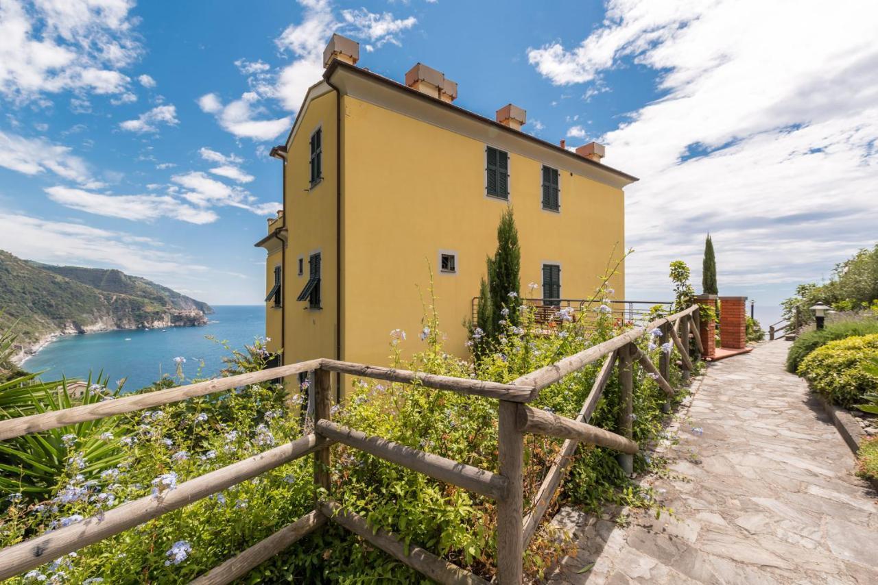 Salty Sky Flat , Terre Marine Lägenhet Corniglia Exteriör bild